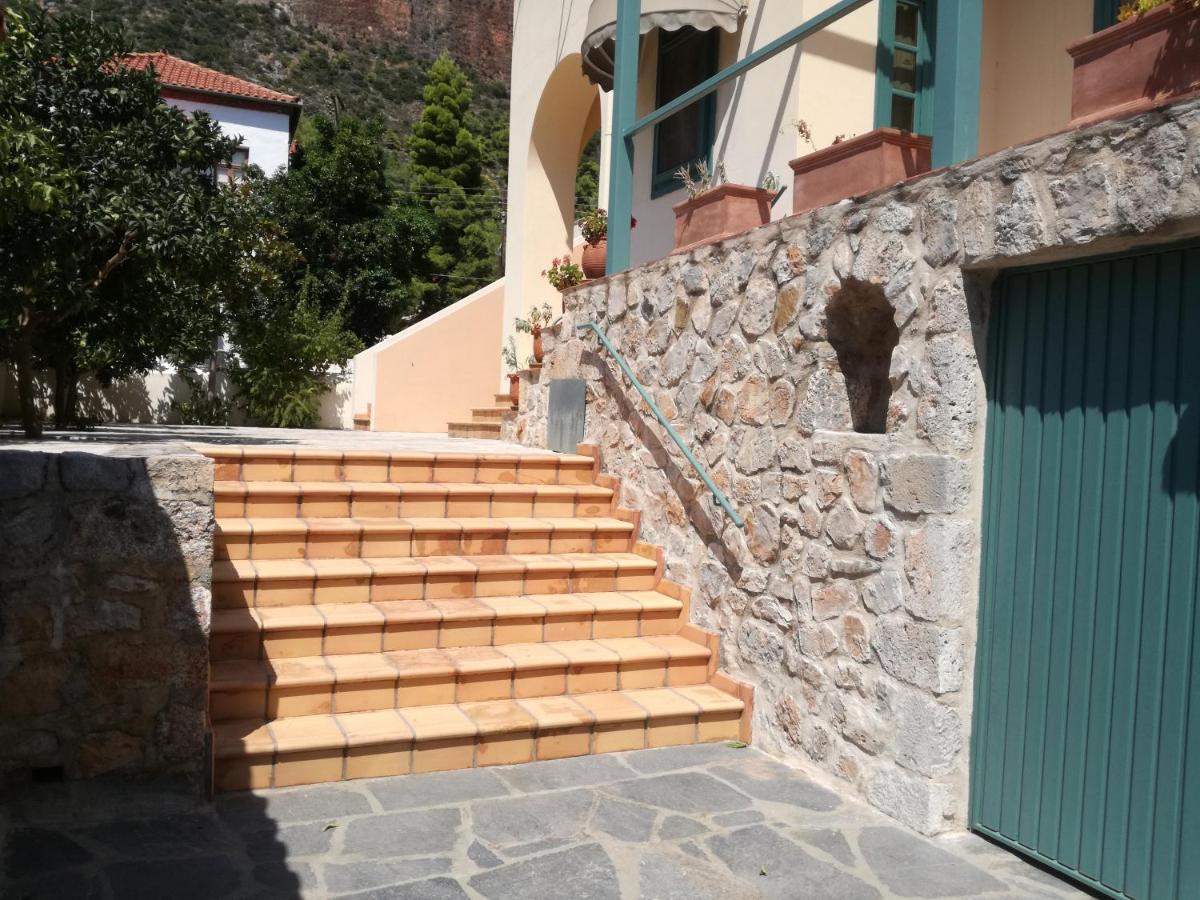 The Valkyries 2 Apartment Leonídion Екстериор снимка