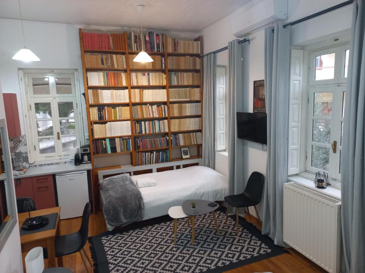 The Valkyries 2 Apartment Leonídion Екстериор снимка