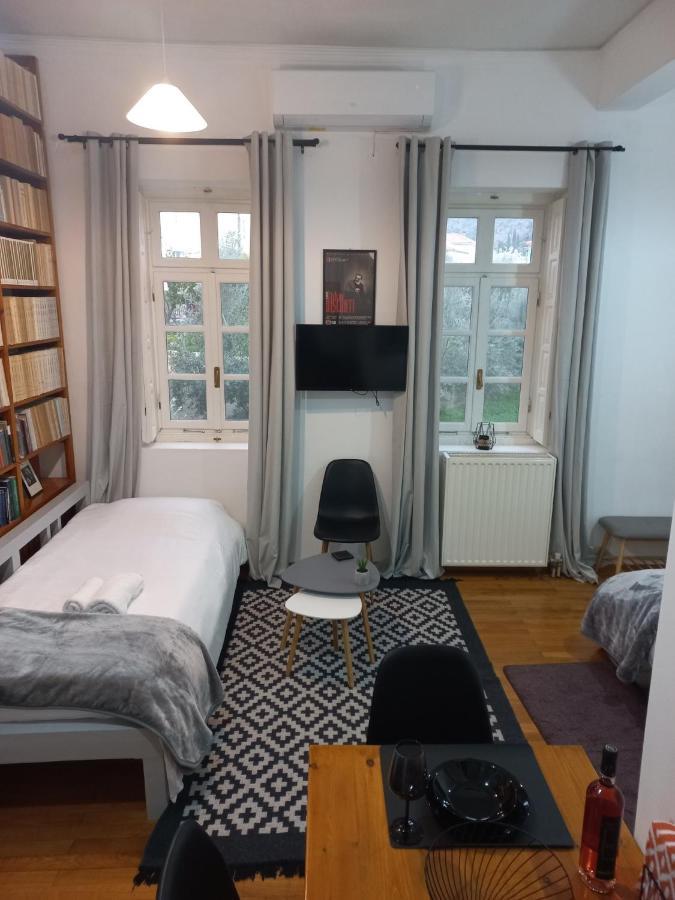 The Valkyries 2 Apartment Leonídion Екстериор снимка