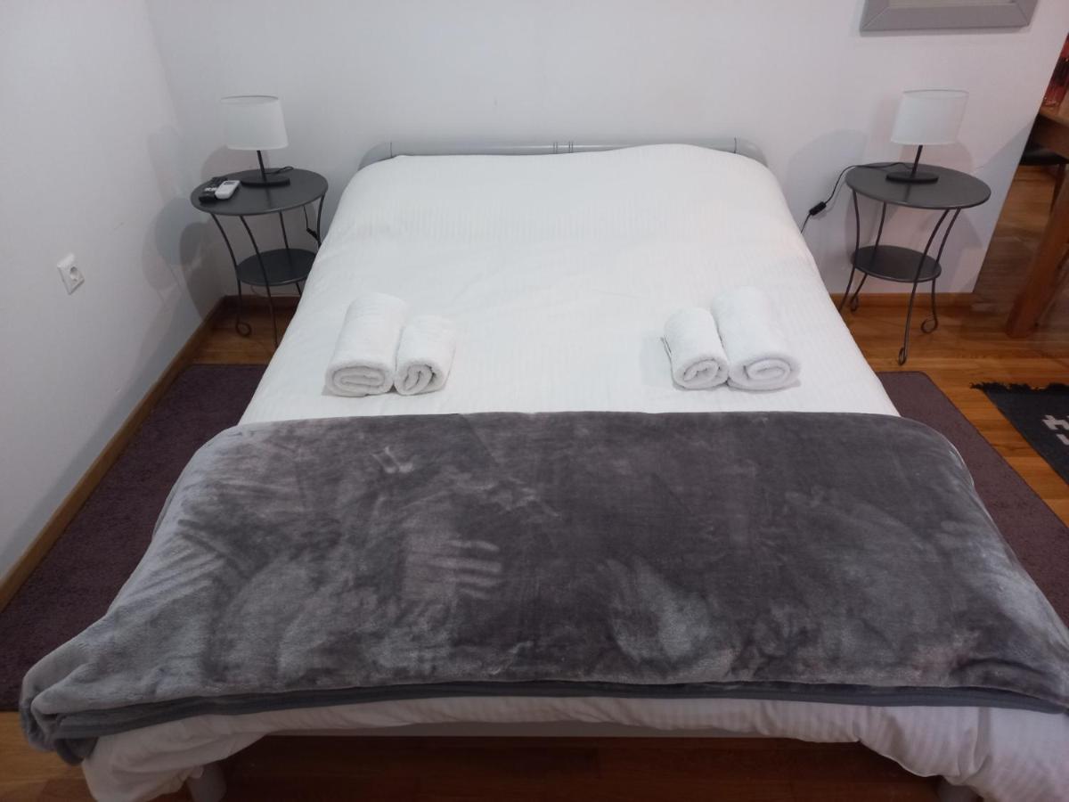 The Valkyries 2 Apartment Leonídion Екстериор снимка